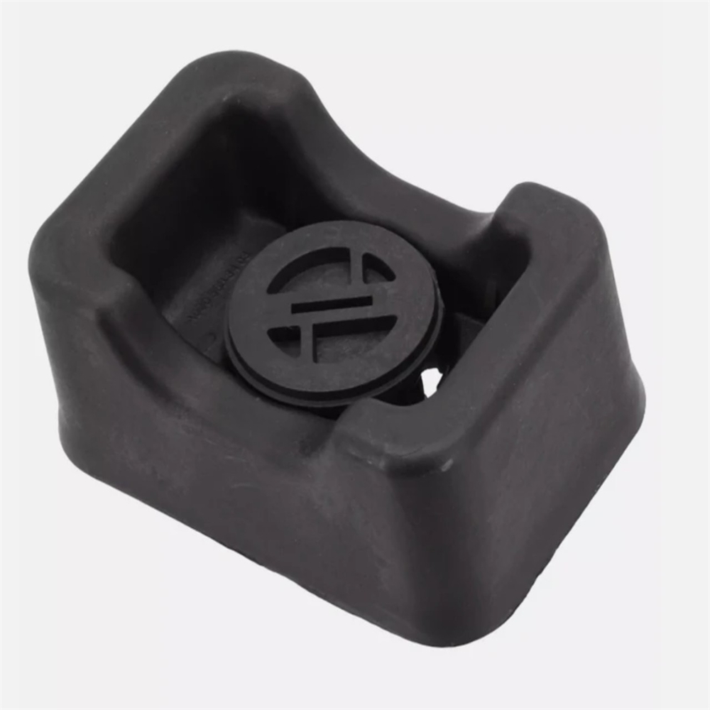 Car Jack Pad Under Car Body Su - Car Accessories Under 200 recension och pris